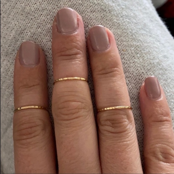 Women’s dainty stacking rings - Picture 2 of 4